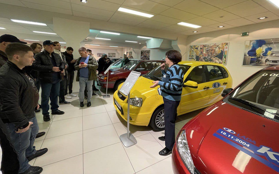 Рязанские участники нацпроекта посетили завод АвтоВАЗ в Тольятти