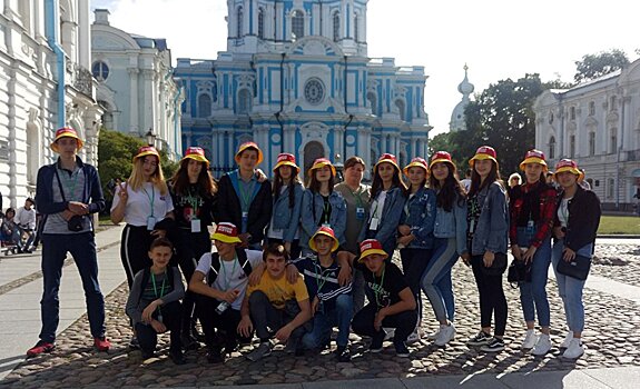 Школьники из Южной Осетии побывали в Санкт-Петербурге