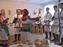 Добро и золотые руки