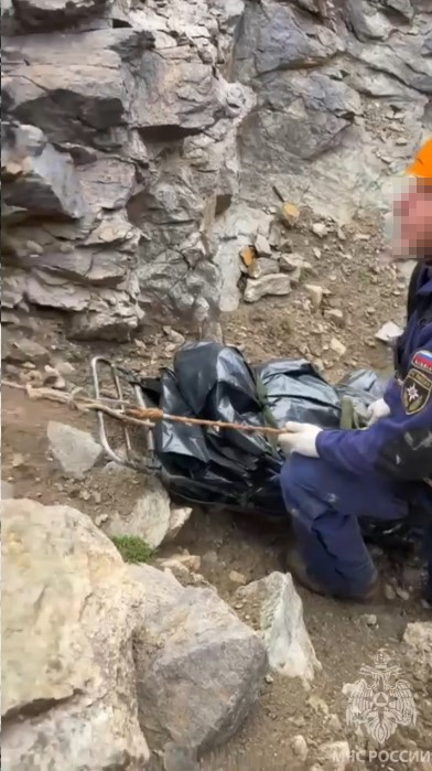 Спасатели Кабардино-Балкарии эвакуировали тела погибших в ущелье туристов