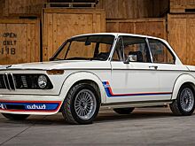 Редкий спорткар BMW 2002 Turbo продадут в рамках аукциона