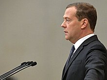 Премьер-министр Азербайджана поздравил Медведева с назначением