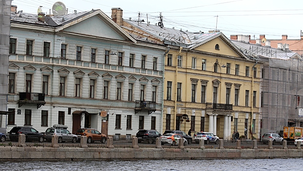 Сколько туристов посетили Санкт-Петербург этим летом