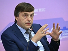 Глава Минпросвещения призвал учителей потерпеть низкие зарплаты