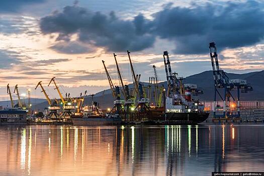 Морской порт Новороссийск наращивает складские мощности