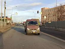 На Заводском шоссе в Самаре грузовик сбил 19-летнюю девушку