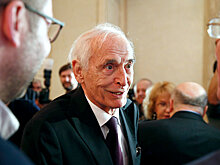 Путин присвоил Лановому звание Героя труда