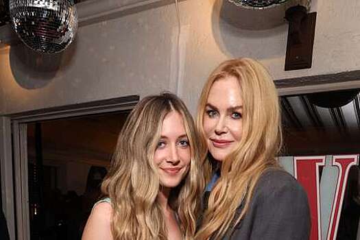 Дочь актрисы Кидман Сандей Роуз снялась на показе Dior после развода родителей