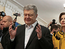 "Мне не за что краснеть": куда "сбежал" Порошенко