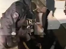 Задержание пособников экстремиста из Франции за подготовку взрывов в РФ попало на видео