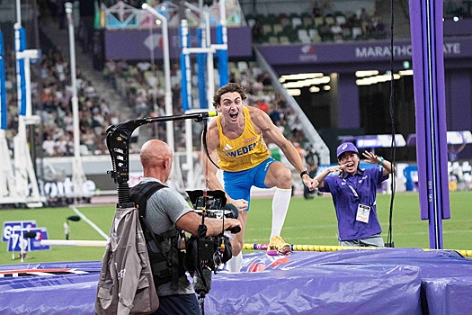 Лучшими легкоатлетами года признаны Мондо Дюплантис и Сидни Маклафлин-Леврон