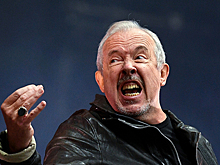 Стало известно, почему иноагент Макаревич унизил 95-летнюю Пахмутову