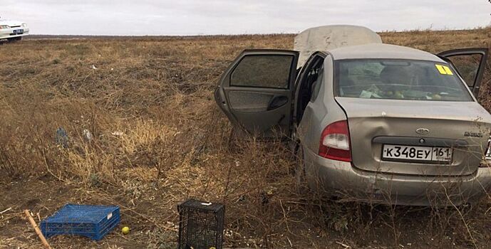 54-летняя женщина погибла в ДТП с опрокидыванием в Ростовской области