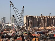 На допрос по делу о взрыве в порту Бейрута вызвали генпрокурора Ливана