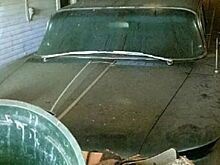Buick Electra 1960 года простоял 35 лет в гараже и все равно выглядит отлично