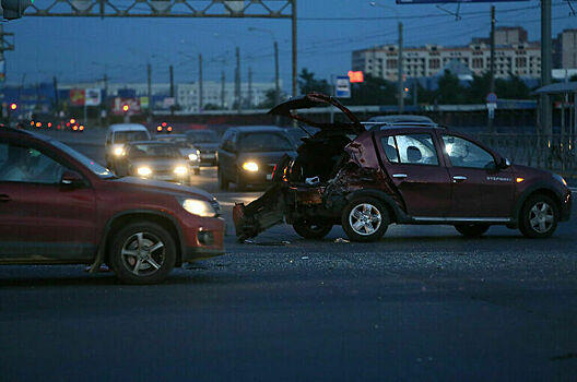 В ГИБДД назвали наиболее частые причины аварий по вине водителей