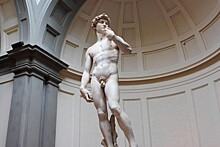 Библиотека №188 выпустила новый выпуск рубрики "Титаны", посвященный Микеланджело