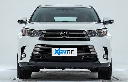Представили внедорожник Toyota Highlander в новом исполнении