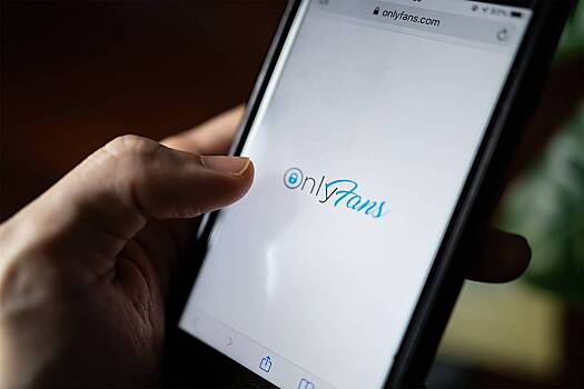 Мужчина не узнал собственную дочь и месяцами смотрел порно с ее участием