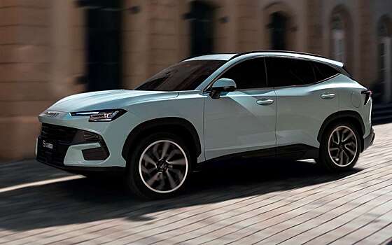 На российском рынке появится новый полноприводный и мощный кроссовер