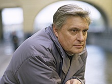 87-летний актер «Служебного романа» Олег Басилашвили заразился коронавирусом во второй раз