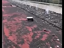 Разрушенная штормом набережная Олимпийского парка в Сочи попала на видео