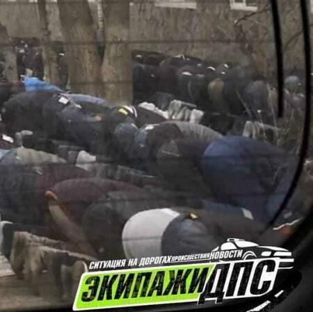 «Никакого уважения»: жители Владивостока недовольны громким азаном