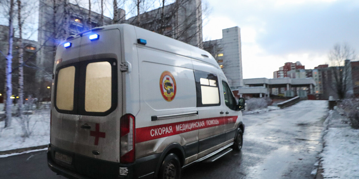 Очнулся гипс петербургский НИИ скорой помощи перегружен