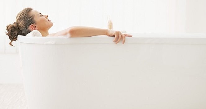 Теплые ванны лечат экзему не хуже отбеливателей