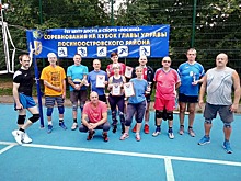 Открытый турнир района по волейболу «Кубок легенд» среди ветеранов выиграла «Лосинка-Русь»
