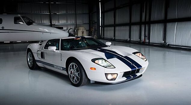 Ford GT 2006 года выставят на аукцион за $350 тыс.