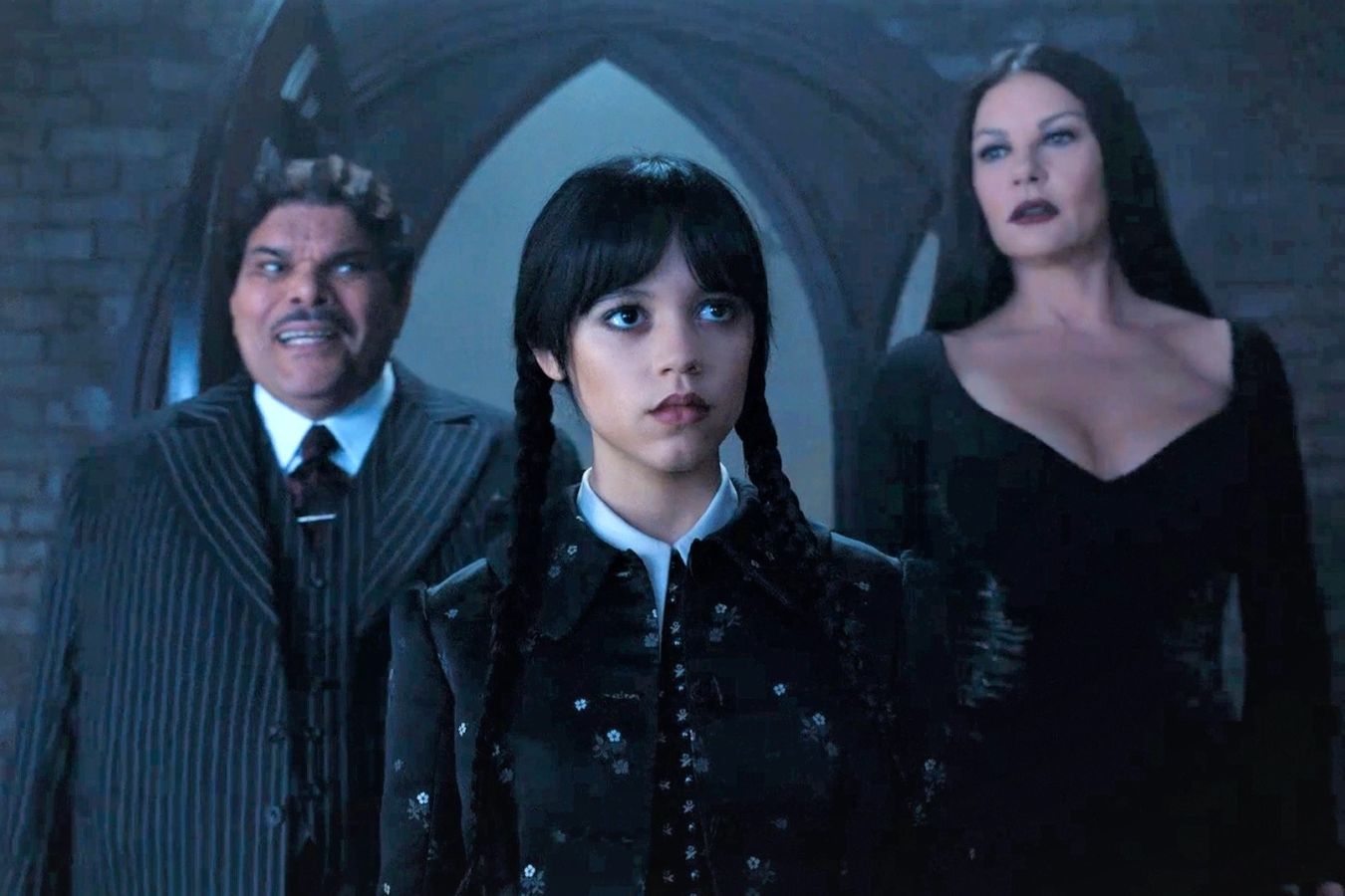 Уэнсдей сериал 2022 гомес. Уэнсдей сериал 2022 энид. Уэнсдей нетфликс. Какого числа выйдет уэнсдей 2. Уэнсдей аддамс нетфликс.