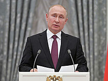 Путин наградил орденами работников культуры