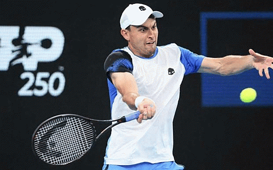 Аслан Карацев обыграл американца Макдональда во втором круге Australian Open