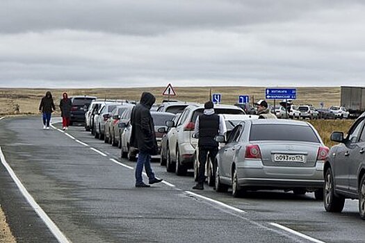 Денежные переводы из России в Казахстан взлетели в 10 раз