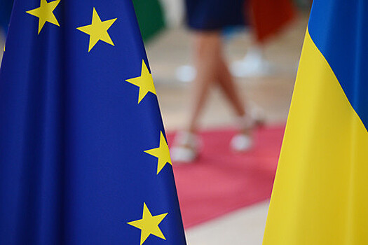 ЕК: Евросоюз выделит Киеву дополнительно €1 млрд на нужды экстренного восстановления