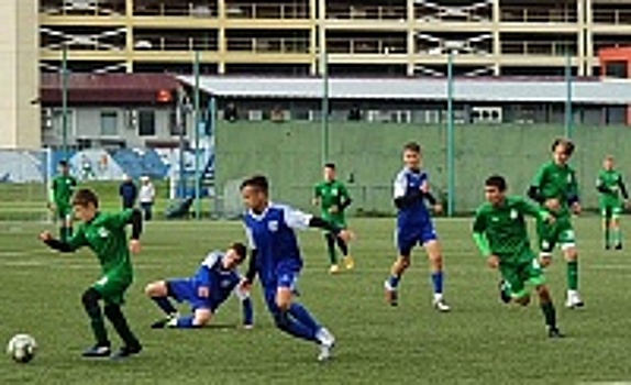 В спортшколе №112 сегодня занимается почти тысяча молодых спортсменов