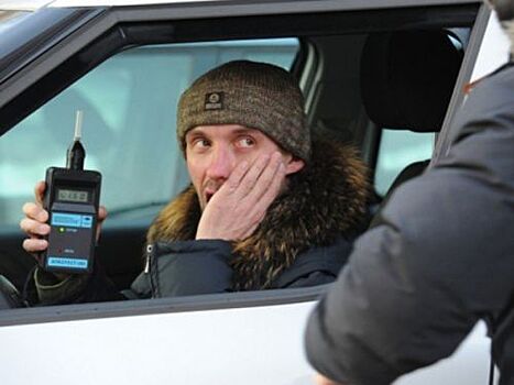 Симферопольское ГИБДД в предстоящие выходные проверит дыхание водителей