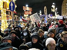 В Польше прошли акции протеста против нового закона о телерадиовещании