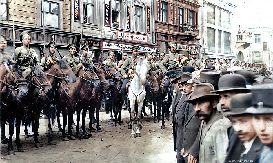 Встреча частей русской императорской армии во Львове. Сентябрь, 1914 год