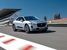 Jaguar I-Pace в России стал доступнее