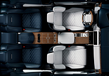 Показан интерьер трехдверного Range Rover