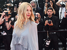 Двойник Сиенны Миллер: актриса привела на красную дорожку свою 11-летнюю дочь