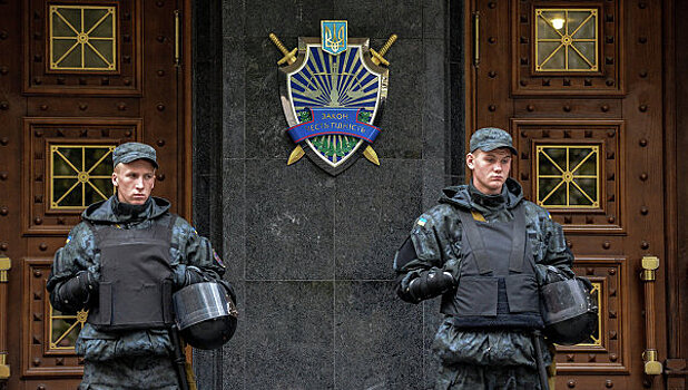Военная прокуратура Украины вызвала на допрос лидера организации "Оплот"
