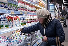 Доля фальсификатов на молочном рынке превысила половину