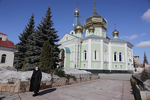 Православные верующие отмечают Благовещение Пресвятой Богородицы