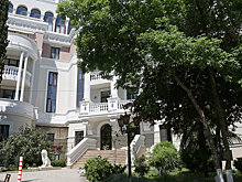 Владимир Зеленский исправно платит за ялтинскую квартиру