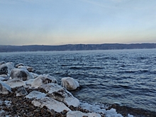 Три человека погибли при столкновении катера с кораблем в Иркутской области