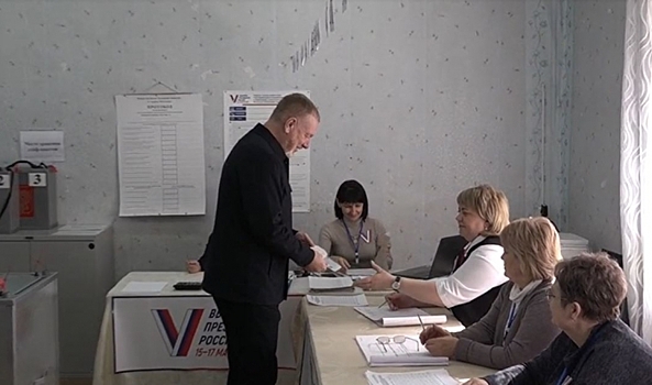 В Волгоградской области проголосовали сенаторы РФ