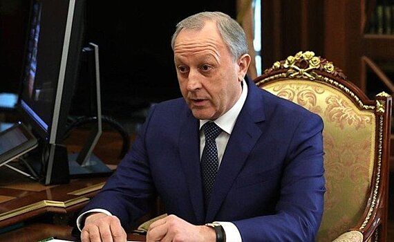 Доходы губернатора Саратовской области выросли за год более чем на 2 млн рублей